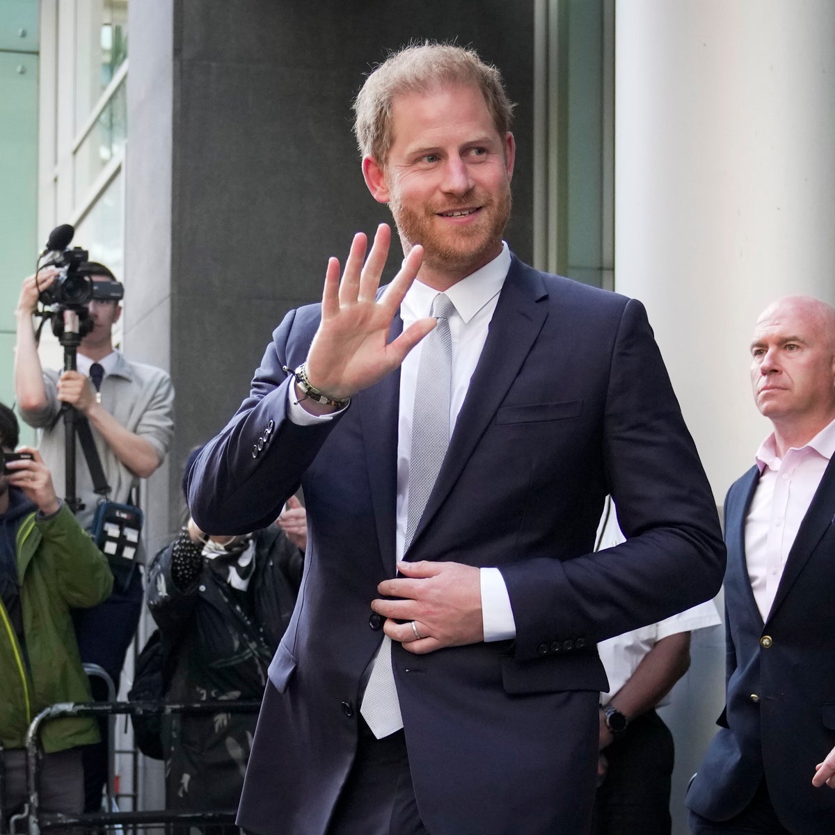 Buckingham Palace Removes Harry’s Hrh Title On Royal Website News All Day